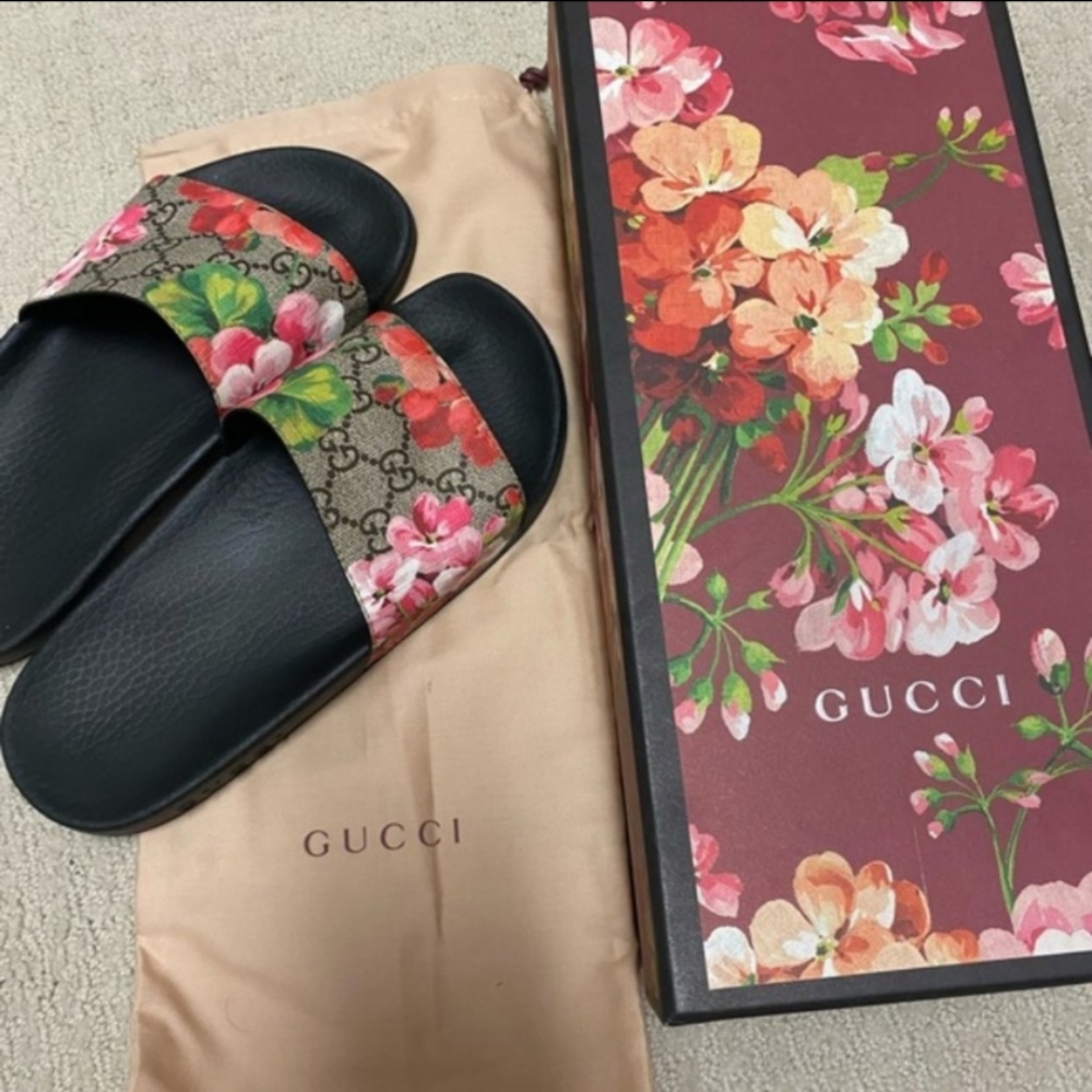 Gucci slides floral size 8